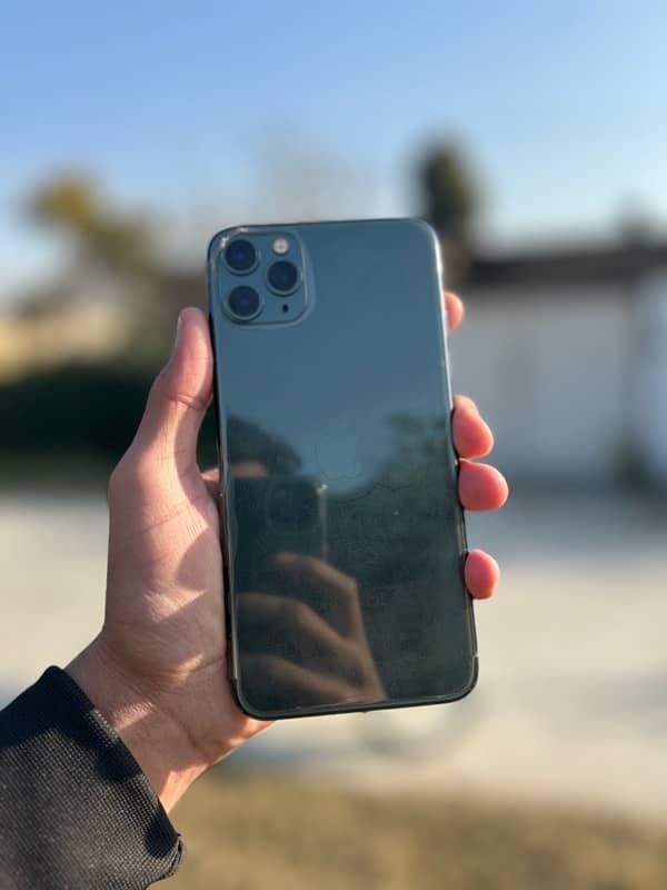 IPhone 11 ProMAX LLA 5