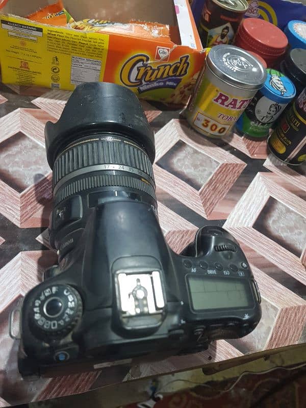 canon60 D with 17 85 lense 2