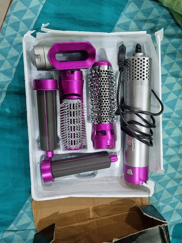 Hair Dryer / Hair styler 5 in 1 for sale 2