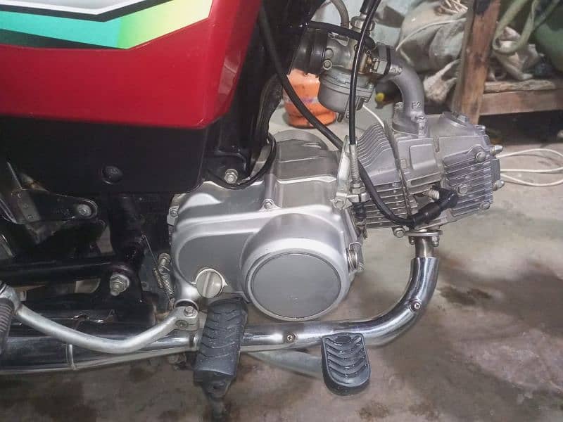 HONDA CD70 2023 just like new 1