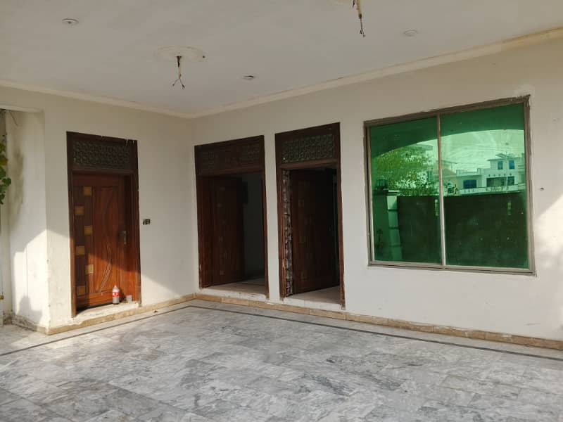 House available for sale in MPCHS B-17 Block B 1