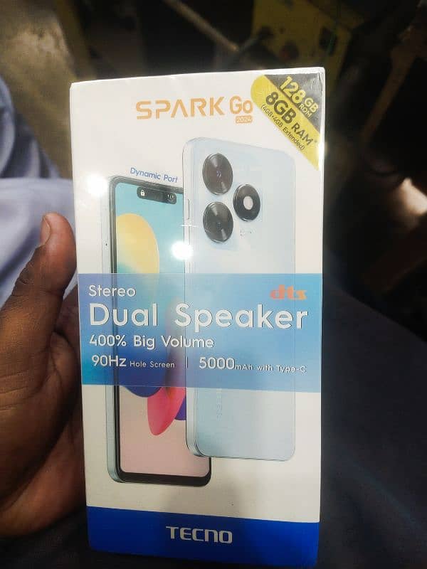 Tecno Spark Go 2024 4+4 128gb New 0