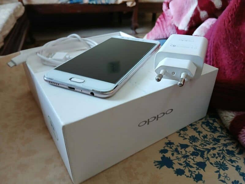 Oppo F3 PTA Approved with Box,  Only Serious Buyers Contact 3