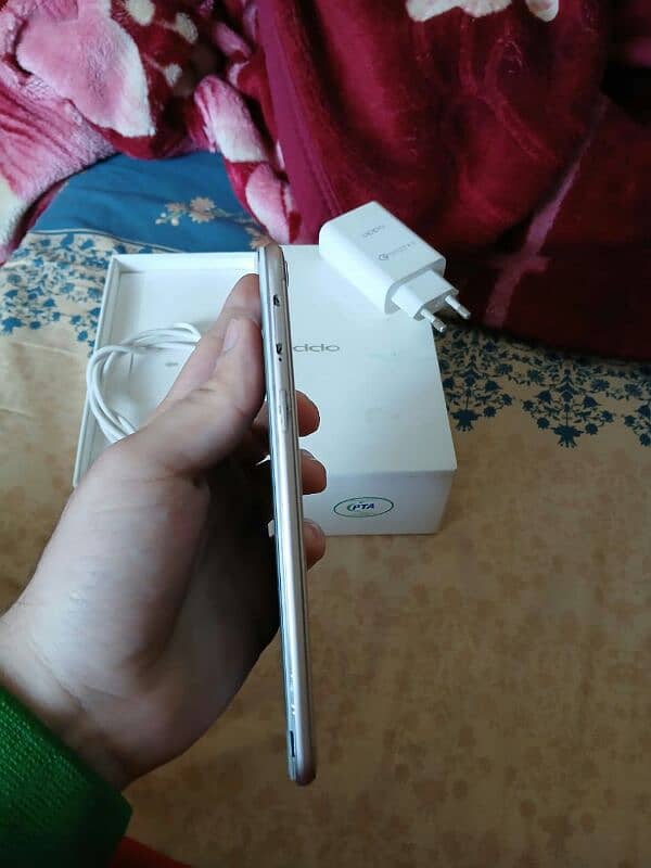 Oppo F3 PTA Approved with Box,  Only Serious Buyers Contact 7