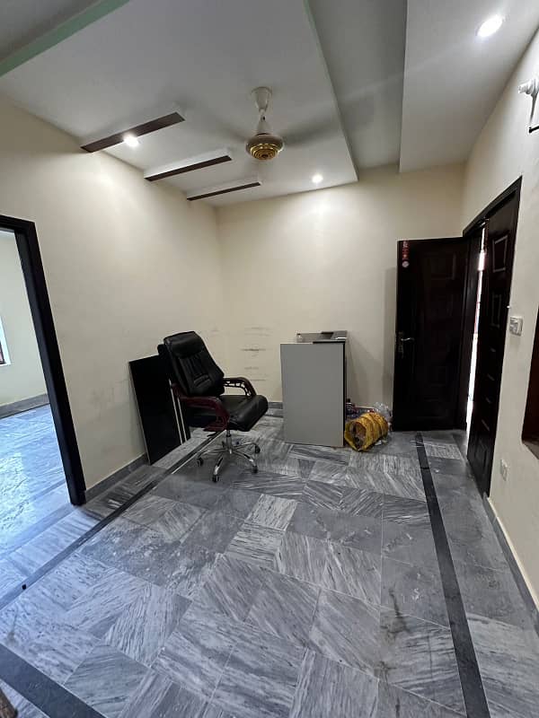 BACHLERS APPARTMENT FOR RENT LOCATION GULRAIZ I MUMTAZ COLONY 3