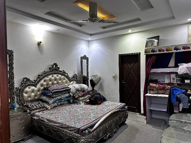 8 Marla Lower Portion For Rent In Johar Town Lhr 2