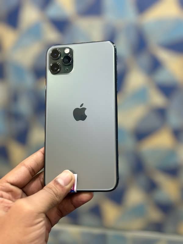 iPhone 11 Pro Max 2