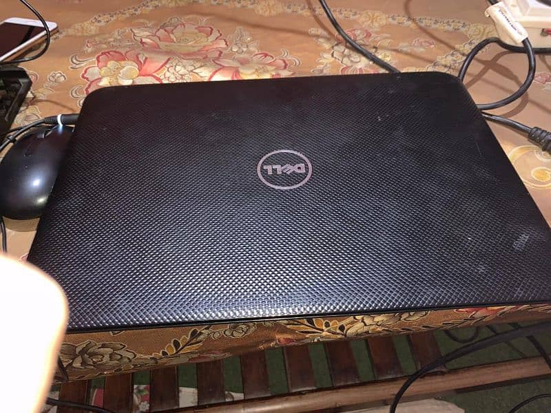 dell laptop 3