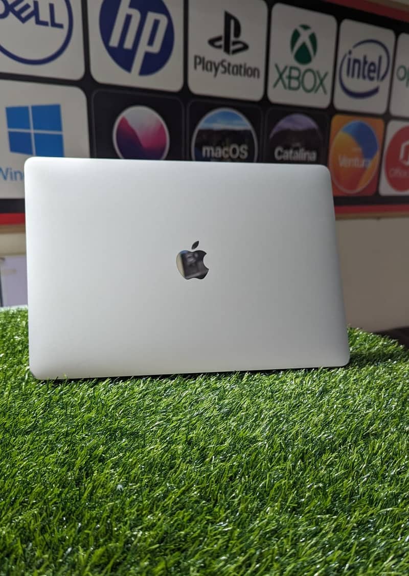 Apple Macbook Pro 2016 Whatsapp 03477803899 2