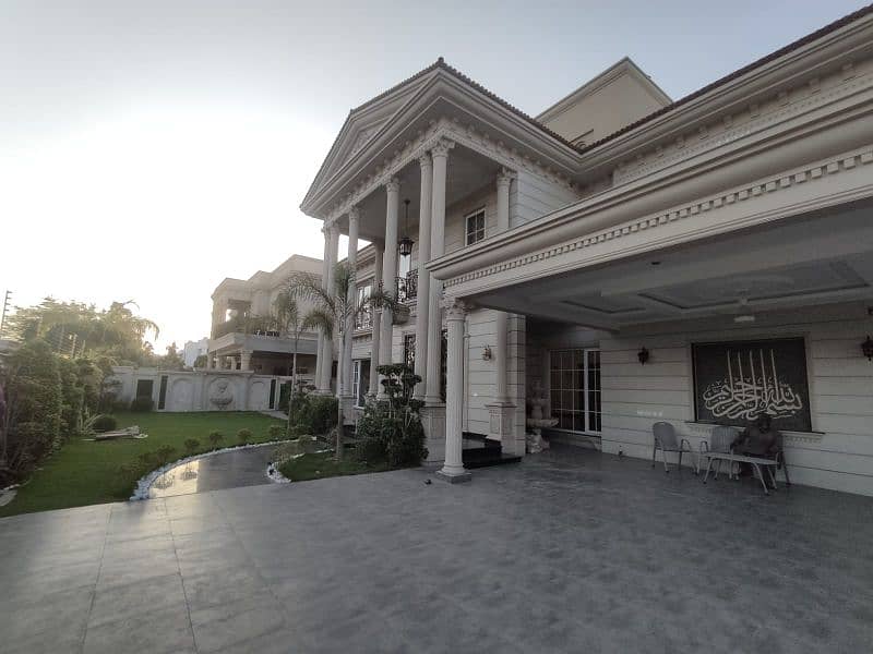 Two Kanal Beautful Dream House For Sale In DHA 16