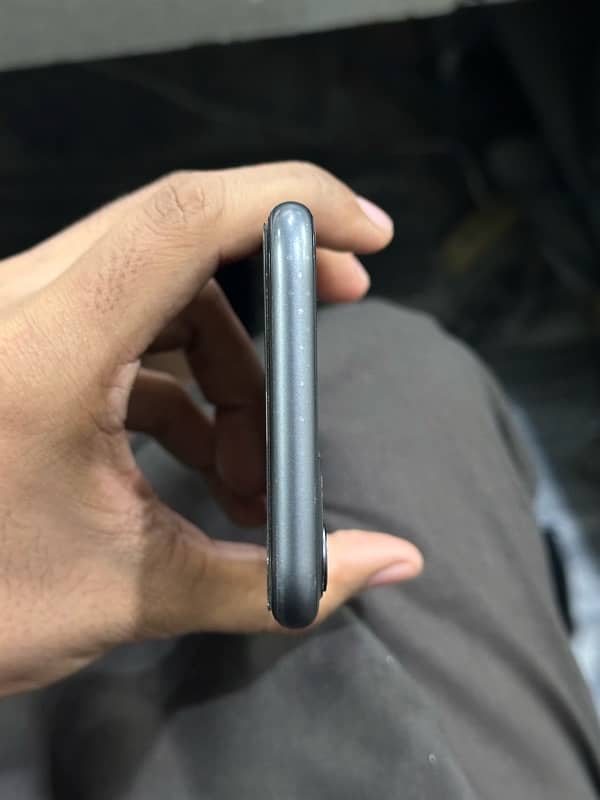 iphone 11 pta approved 64 gb 6