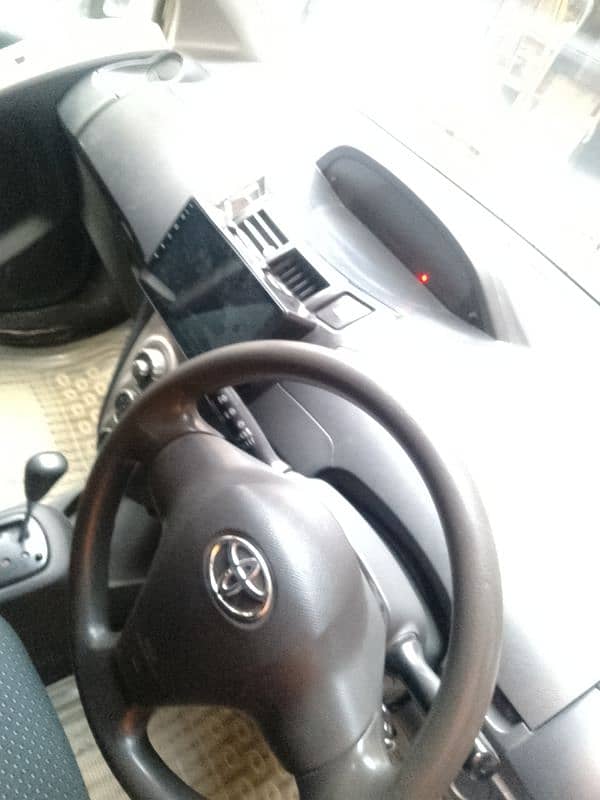 Toyota Vitz 2007 8