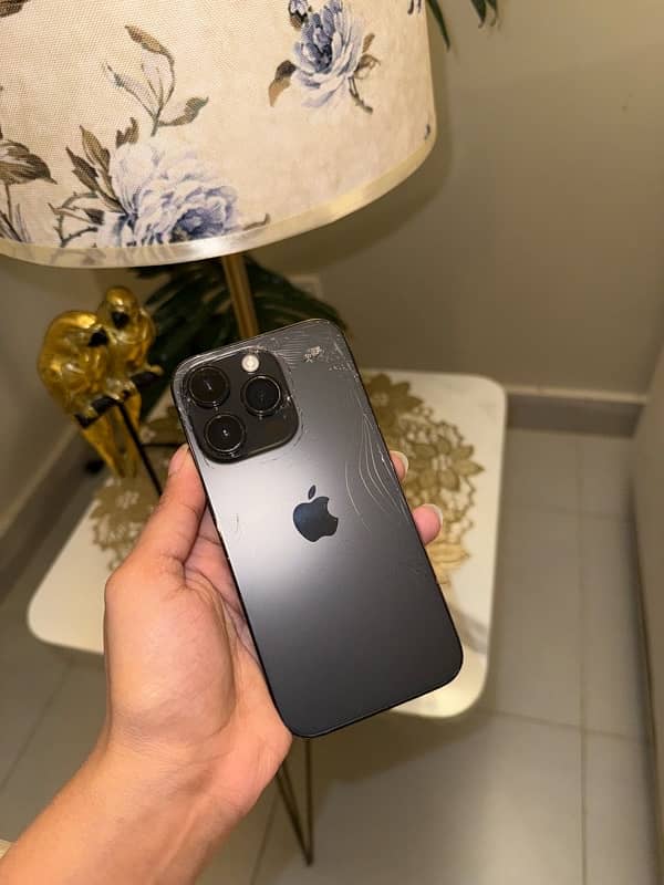 IPHONE 14 PRO | 128 GB | BLACK | PTA APPROVED 7