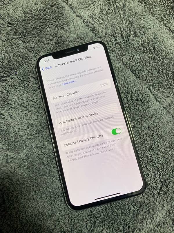 iphone X pta approved 64gb total gainune just battery change 2