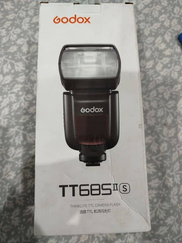 TT685 Thinklite TTL camera flash 0