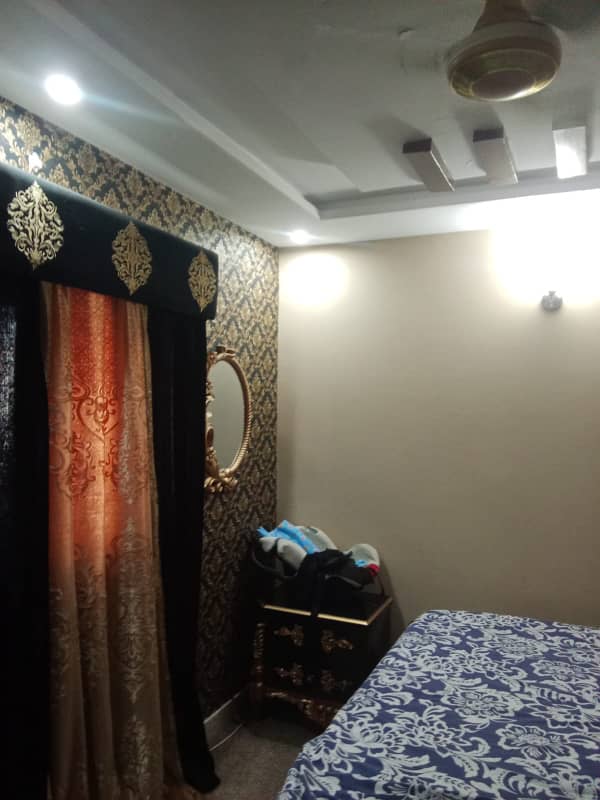 House Good Location Near Park, Market And Mosque 0