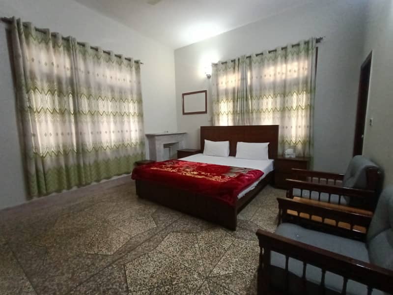 Fully Furnished Comfortable Room for Rent in Guest House (F-10, Islamabad) 0