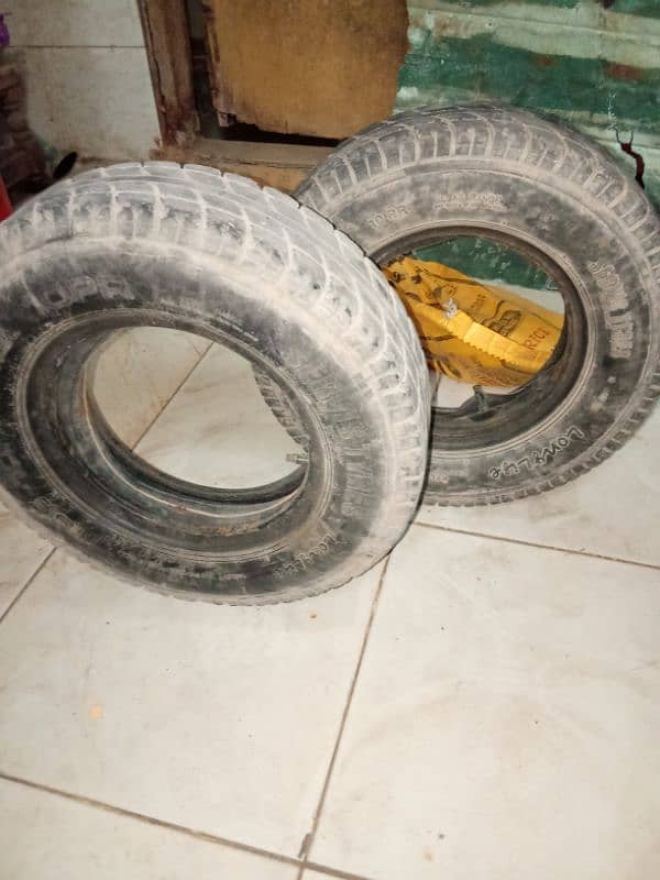 sazgar Raksha tyre 0