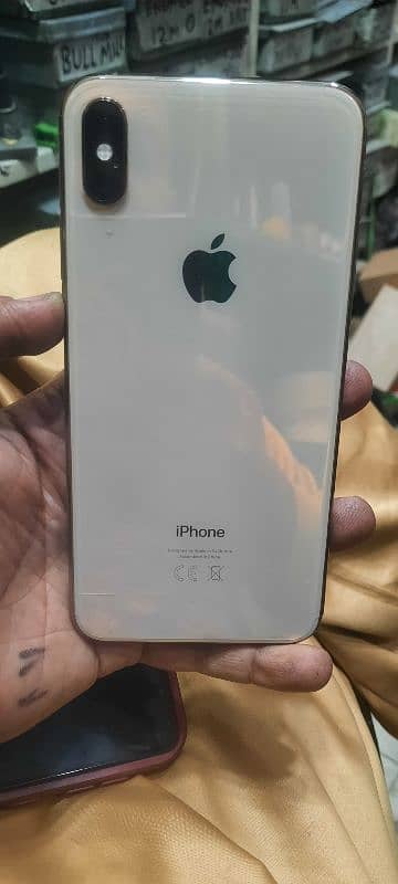 iphone sxman 64gb golden 0