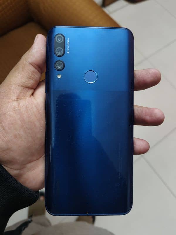 Huawei Y9 Prime 2019 4GB + 128GB 1