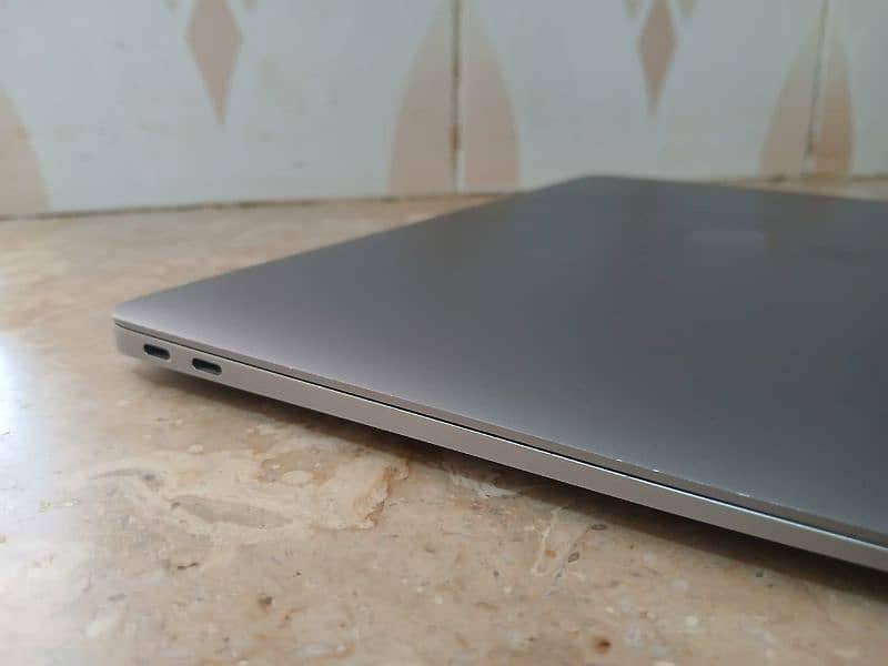 MacBook Air M1 | 2020 Model 3