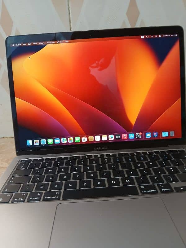 MacBook Air M1 | 2020 Model 7