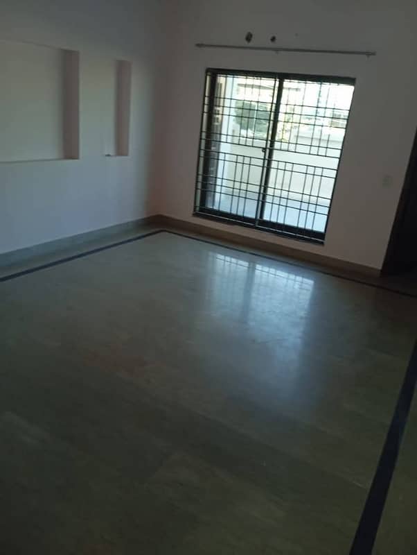 30*70 9 Marla Luxury Upper Portion Available For Rent In G 14 10