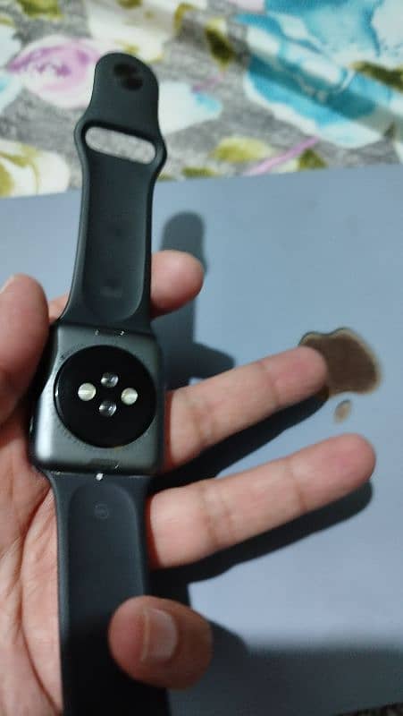 Apple watch 3 42 mm, mind condition just like brand new 3