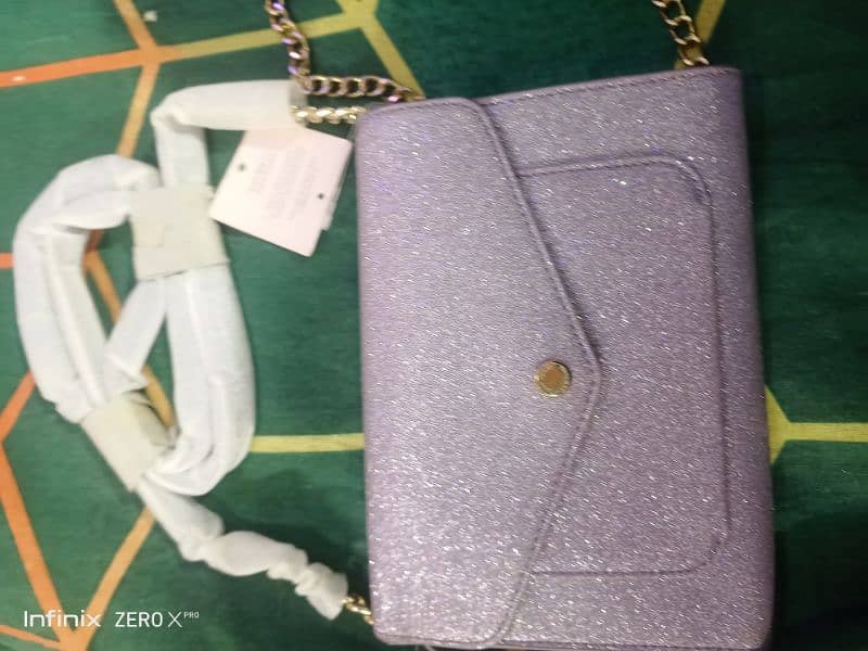 iam selling kate Spade New York ladies bag 16