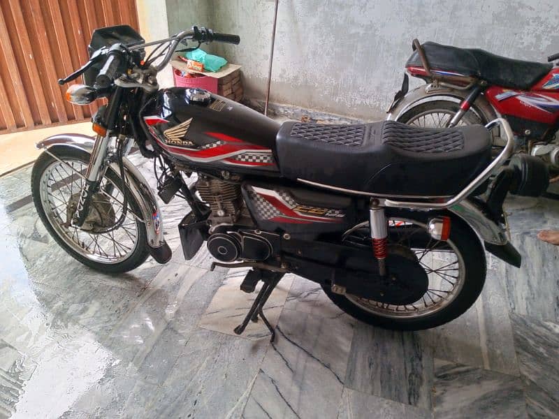 Honda 125cc 3