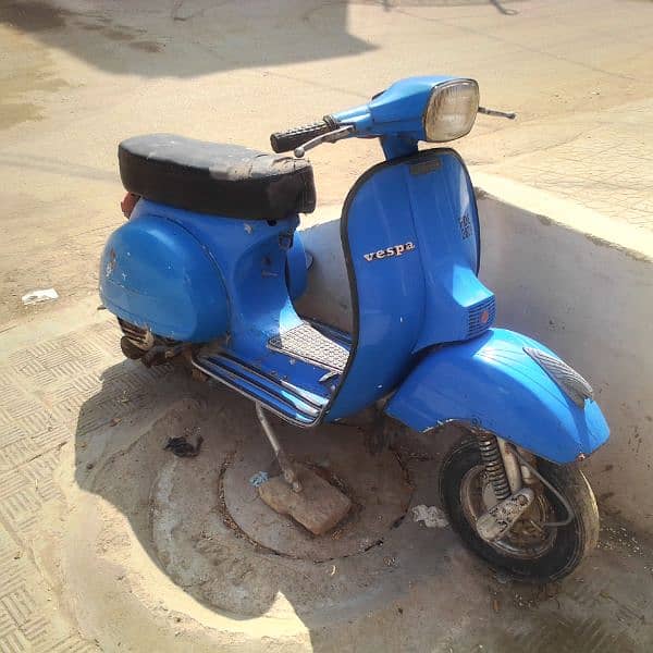 Vespa 1980 NewBody line Panjab Number Rs,29000 0