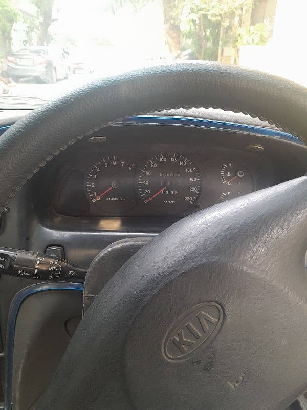 KIA Spectra 2002 5