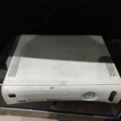 x box 360 for sale with 2 remote