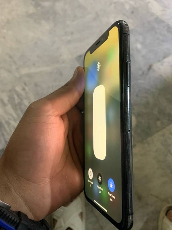 iPhone XS  pta approved 64gb 9