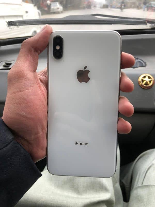 Iphone xs max Pta Approved 64GB 0