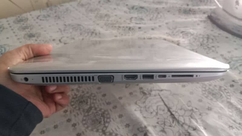 HP Pro book G4 core i5 7th Gen new condition 7