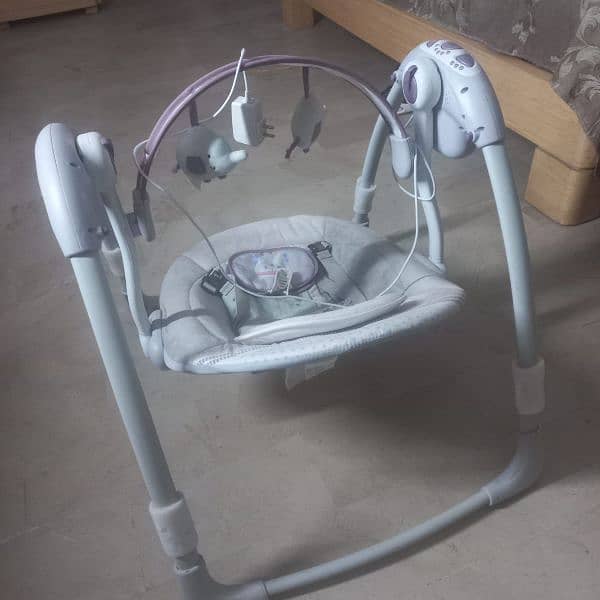 Mastella cradle and auto swing 2