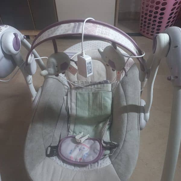 Mastella cradle and auto swing 3