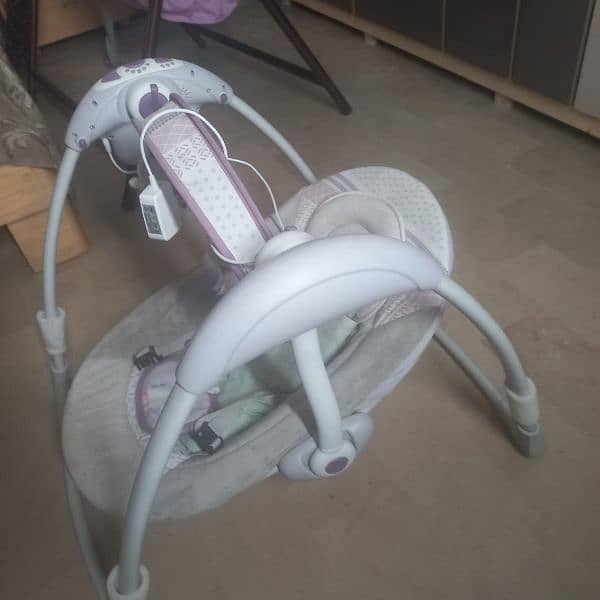 Mastella cradle and auto swing 4