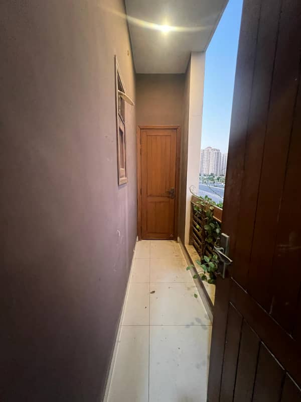 150 YARDS HOUSE FOR RENT WELL-MAINTAINED AT PRIME LOCATION IN PHASE 8 9