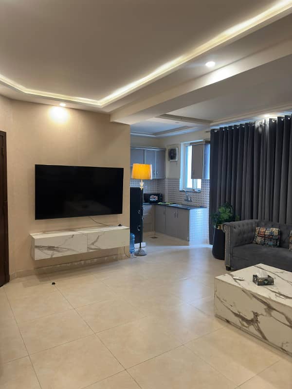 Two bedrooms flat for rent in bahria town lahore 6