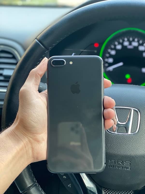 iPhone 8plus pta 2