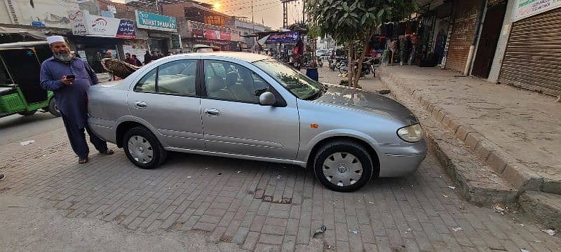 Nissan Sunny 2008 7