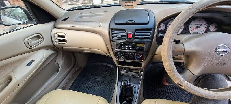 Nissan Sunny 2008 11