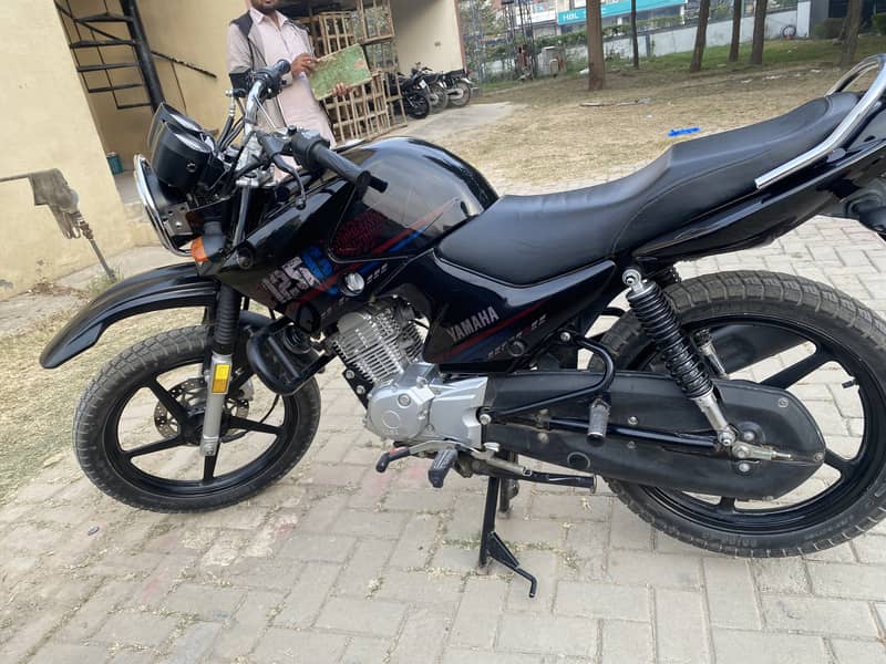 YAMAHA YBR G 125 2