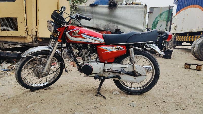 Honda 125 2016 Mechanical 100 per oky 3