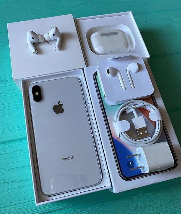 i Phone 8plus, 11,12,13,14,15 pro max on instalment Whatsap 3062599678 7