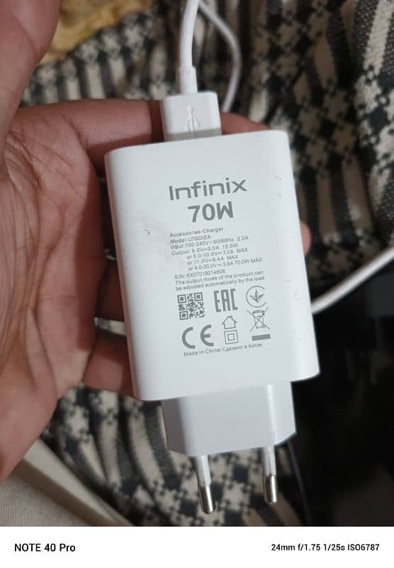 Infinix Note 40 Pro 12/256 GB 6