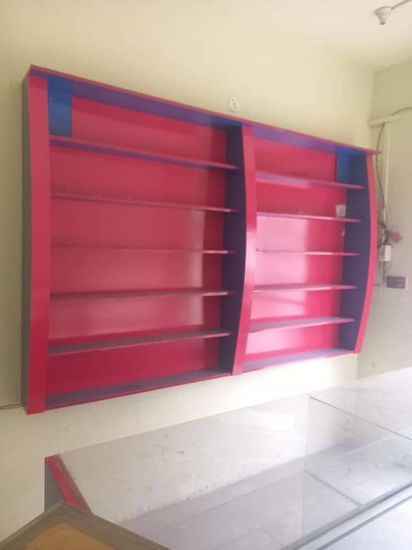 Mobile  counter, wall window and shop mirror door for sale 2