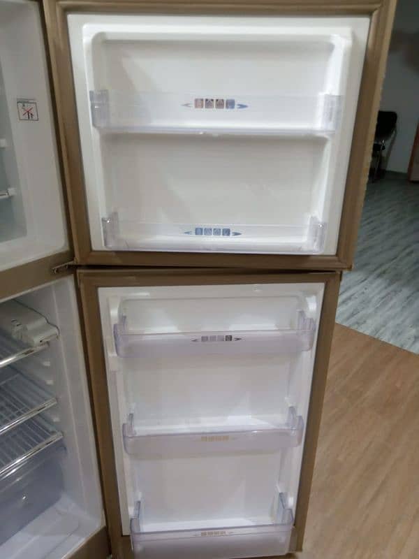 dawlance fridge for sale 4